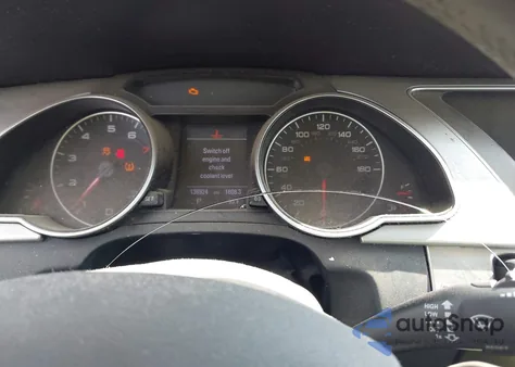 2011 Audi A5 2.0T Premium из США, поврежденный, VIN WAULFAFR2BA022552